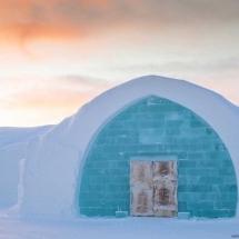 Icehotel-33-entrance-Asaf-Kliger-1-323x215