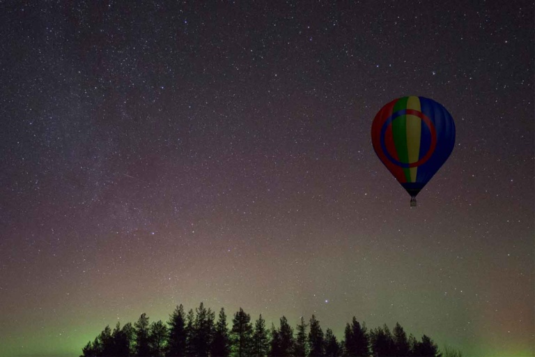 Aurora glamping holiday Aurora Safari Camp Balloon