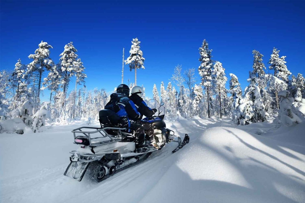 Snowmobile Northern Lights City Break Luleå