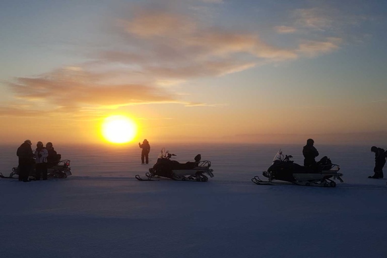snowmobile tour Northern Lights City Break Luleå