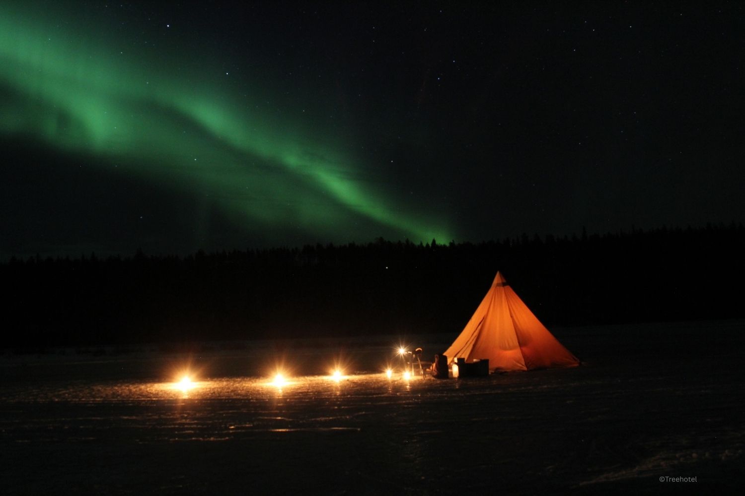 Swedish Lapland Retreat Icedining at Treehotel ©Treehotel