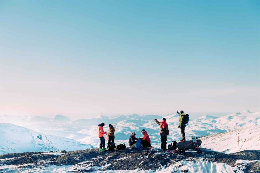Arctic-Sweden-Skiing-Holiday-panoroma-view-1030x687